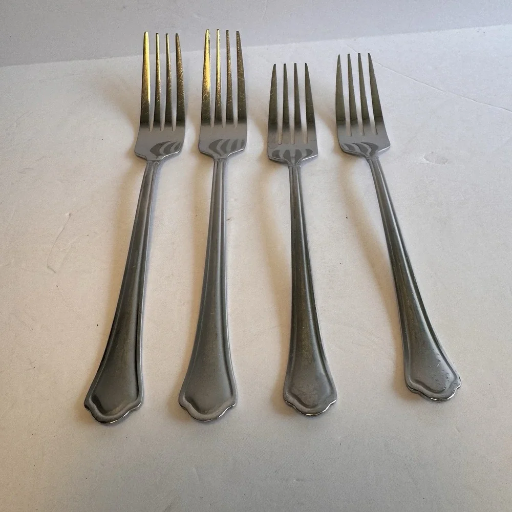 4 Pfaltzgraff Forks 18/0